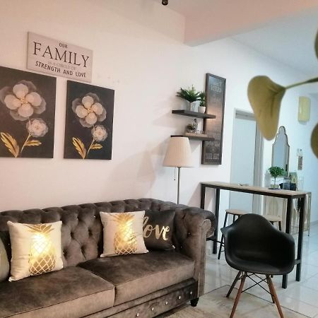 Homestay Casa Nur Iman @Adelia Kajang Εξωτερικό φωτογραφία